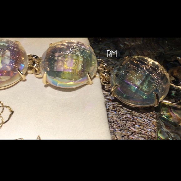 Gorgeous Kendra Scott Clear Iridescent Cassie EUC - Picture 3 of 5